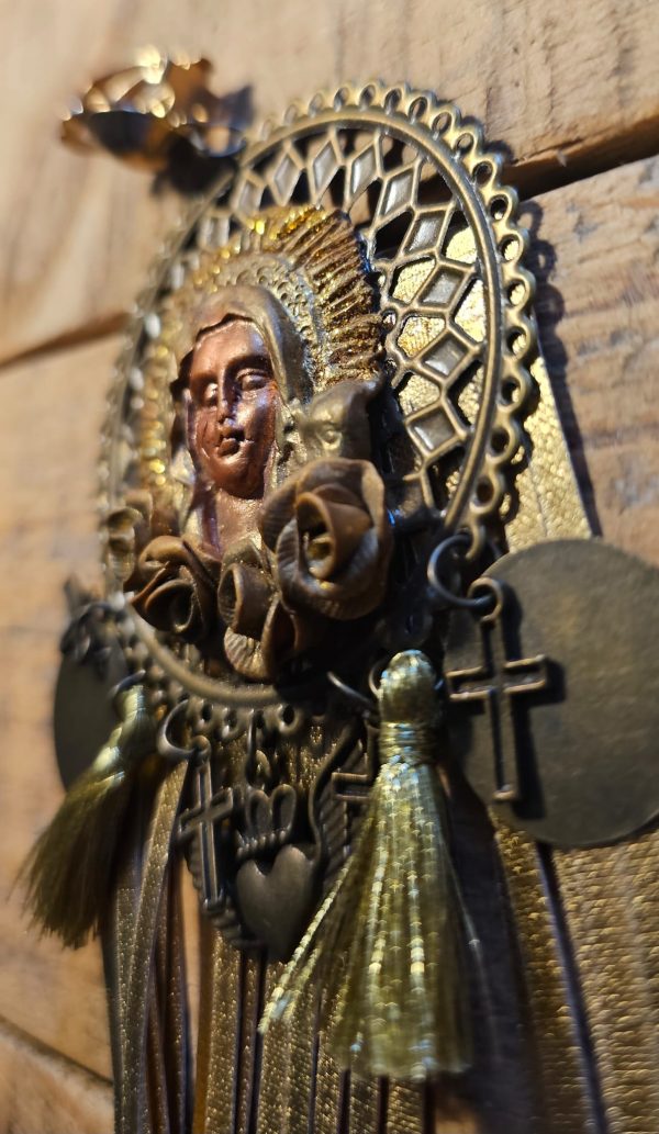 Amen 4 – Image 2
